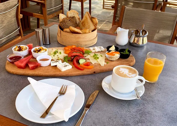 アパート Karina コリオス